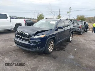 2014 Jeep Cherokee Latitude with VIN 1C4PJLCS2EW228418, listed as a IAAI auction lot 41416407 with 154,192 mi miles. Bid and sale history available at carsss.com. Image 17.