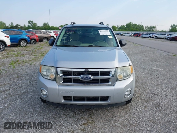 2008 Ford Escape XLT с VIN 1FMCU93128KC01646, выставлен на аукционе IAAI как лот 42372522 с пробегом 211 988 миль миль и . История ставок и продаж доступна на DreamBid. Изображение 12.