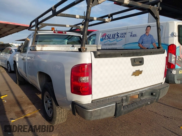 2009 Chevrolet Silverado 1500 Work Truck with VIN 1GCEK14CX9Z219485, listed as a IAAI auction lot 41863746 with 178,167 mi miles. Bid and sale history available at carsss.com. Image 3.