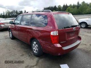 2010 Kia Sedona LX with VIN KNDMG4C32A6346589, listed as a Copart auction lot 53001474 with 139,923 mi miles and Salvage Title. Bid and sale history available at carsss.com. Image 2.