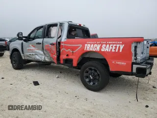 2024 Ford Super Duty F-250 SRW XL with VIN 1FT8W2BA5REC59750, listed as a Copart auction lot 42229235 with 2,724 mi miles and Salvage Title. Bid and sale history available at carsss.com. Image 2.