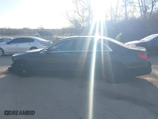 2015 Mercedes-Benz S-Class S 550 with VIN WDDUG8FB9FA113796, listed as a IAAI auction lot 41617393 with 132,884 mi miles. Bid and sale history available at carsss.com. Image 15.