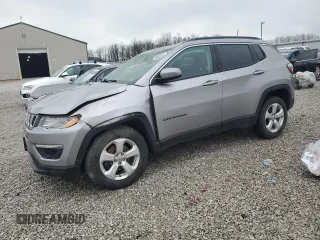 2019 Jeep Compass Latitude с VIN 3C4NJDBB5KT786585, выставлен на аукционе Copart как лот 50964015 с пробегом 96 630 миль миль и Списание • Salvage title. История ставок и продаж доступна на DreamBid. Изображение 1.
