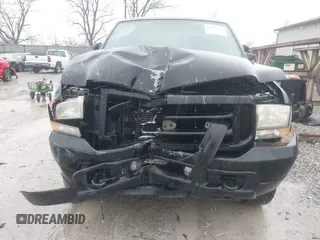 2004 Ford F-350 XL с VIN 1FTSW31P74EC08339, выставлен на аукционе IAAI как лот 41088090 с пробегом 135 186 миль миль и . История ставок и продаж доступна на DreamBid. Изображение 6.
