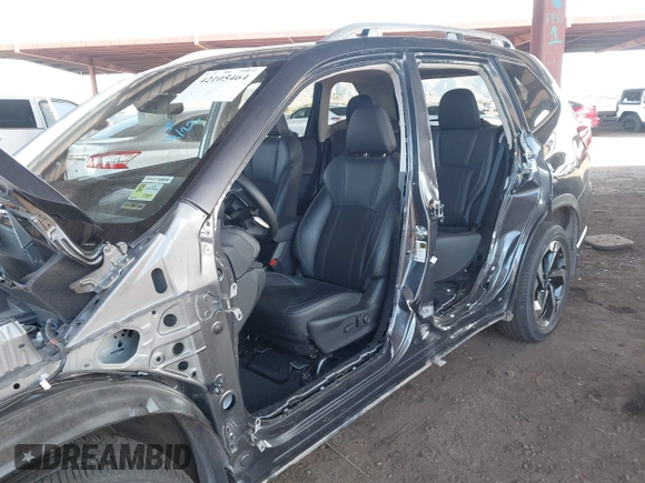 2024 Subaru Forester Touring with VIN JF2SKAMC3RH482086, listed as a IAAI auction lot 42105464 with 11,292 mi miles and . Bid and sale history available at DreamBid. Image 6.