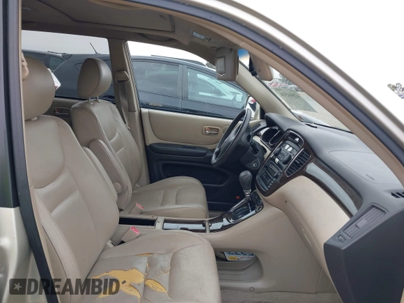 2003 Toyota Highlander z VIN JTEGF21A530074756, wystawiony jako IAAI lot #42044516 z przebiegiem 126 302 mil mil oraz . Historia ofert i sprzedaży dostępna na DreamBid. Obrazek 5.