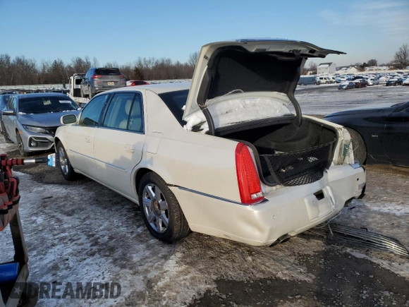 2007 Cadillac DTS Luxury I z VIN 1G6KD57Y57U223002, wystawiony jako Copart lot #87247984 z przebiegiem Nie podano mil oraz Szkoda całkowita • Salvage title. Historia ofert i sprzedaży dostępna na DreamBid. Obrazek 2.