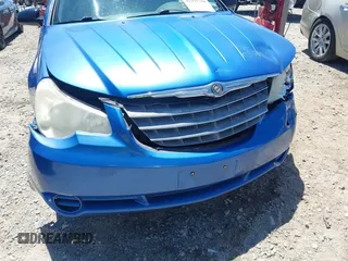 2008 Chrysler Sebring LX z VIN 1C3LC45KX8N180208, wystawiony jako IAAI lot #42191780 z przebiegiem 263 970 mil mil oraz . Historia ofert i sprzedaży dostępna na DreamBid. Obrazek 18.