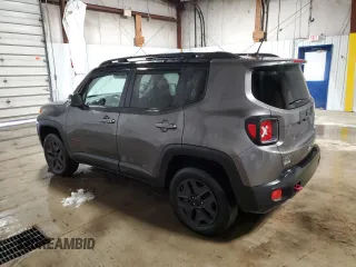 2018 Jeep Renegade Trailhawk with VIN ZACCJBCB4JPG97123, listed as a Copart auction lot 44909615 with 98,177 mi miles and Salvage Title. Bid and sale history available at carsss.com. Image 2.