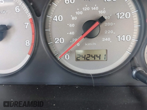 2001 Honda Civic LX with VIN 1HGEM21581L003343, listed as a IAAI auction lot 41843830 with 242,441 mi miles. Bid and sale history available at carsss.com. Image 14.