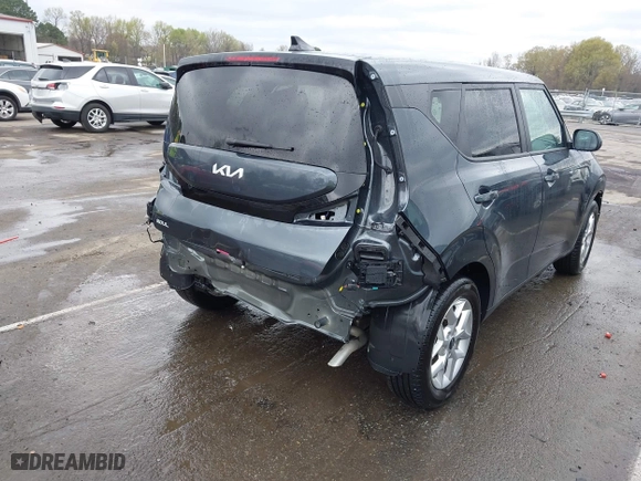 2025 Kia Soul LX with VIN KNDJ23AU0S7245733, listed as a IAAI auction lot 41845570 with 6,561 mi miles. Bid and sale history available at carsss.com. Image 4.