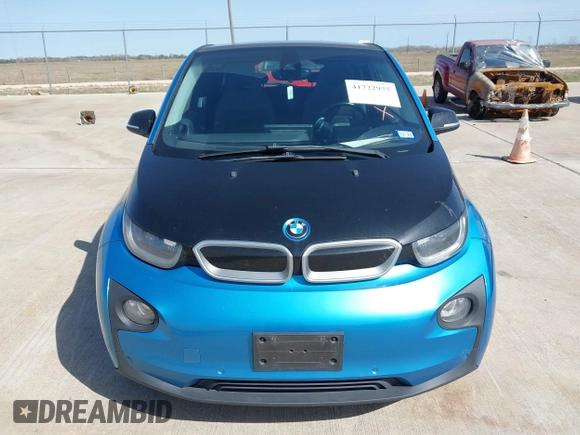2017 BMW i3 z VIN WBY1Z8C50HV551025, wystawiony jako IAAI lot #41722975 z przebiegiem 85 709 mil mil oraz . Historia ofert i sprzedaży dostępna na DreamBid. Obrazek 12.