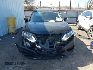 2019 Nissan Rogue SV with VIN KNMAT2MT4KP524855, listed as a IAAI auction lot 41787792 with 141,650 mi miles and . Bid and sale history available at carsss.com. Image 12.