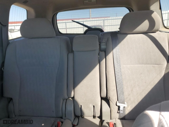 2010 Toyota Highlander Sport with VIN 5TDEK3EHXAS002952, listed as a Copart auction lot 73437464 with 377,127 mi miles and Clean Title. Bid and sale history available at carsss.com. Image 10.