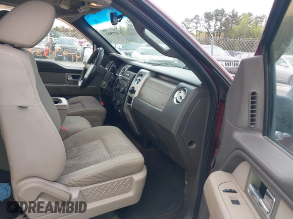 2009 Ford F-150 STX with VIN 1FTRX12879FA06318, listed as a IAAI auction lot 41975883 with 225,215 mi miles. Bid and sale history available at carsss.com. Image 5.