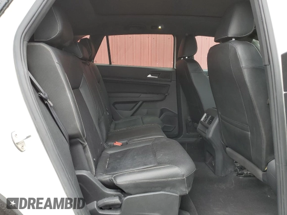 2020 Volkswagen Atlas SEL with VIN 1V2MC2CA5LC205517, listed as a Copart auction lot 53319024 with 38,037 mi miles and . Bid and sale history available at DreamBid. Image 11.
