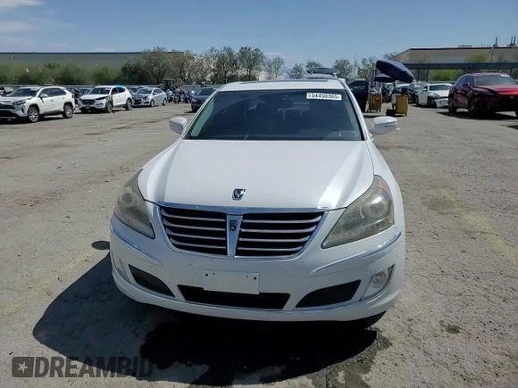 2011 Hyundai Equus Ultimate z VIN KMHGH4JF3BU042073, wystawiony jako Copart lot #54450365 z przebiegiem 191 745 mil mil oraz Szkody całkowita. Historia ofert i sprzedaży dostępna na DreamBid. Obrazek 13.