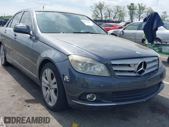 2009 Mercedes-Benz C 300 Sport z VIN WDDGF81X89R061439, wystawiony jako IAAI lot #42177083 z przebiegiem 195 633 mil mil oraz . Historia ofert i sprzedaży dostępna na DreamBid. Obrazek 1.