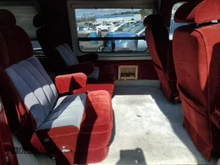 1991 Ford Econoline Cargo with VIN 1FDES14H2MHA04477, listed as a Copart auction lot 47429575 with 63,054 mi miles and Salvage Title. Bid and sale history available at DreamBid. Image 11.