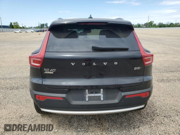 2024 Volvo XC40 Plus Bright Theme with VIN YV4L12UE4R2366179, listed as a Copart auction lot 56550015 with 863 mi miles and Salvage title. Bid and sale history available at DreamBid. Image 6.