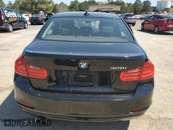 2014 BMW 3 Series 328i z VIN WBA3C1C57EK117178, wystawiony jako Copart lot #50637515 z przebiegiem 86 146 mil mil oraz Szkoda całkowita • Salvage title. Historia ofert i sprzedaży dostępna na DreamBid. Obrazek 6.