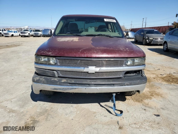 2001 Chevrolet Silverado 1500 LS with VIN 2GCEC19V011330051, listed as a Copart auction lot 47099485 with 162,390 mi miles and Salvage Title. Bid and sale history available at carsss.com. Image 5.