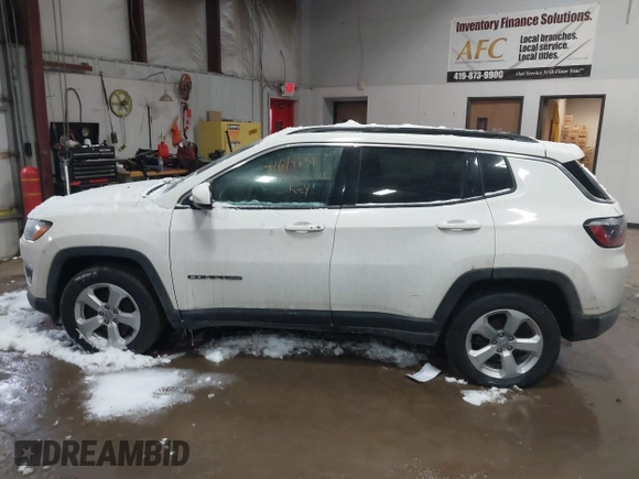 2020 Jeep Compass Latitude with VIN 3C4NJDBB3LT138454, listed as a IAAI auction lot 41614631 with 82,079 mi miles and . Bid and sale history available at DreamBid. Image 14.