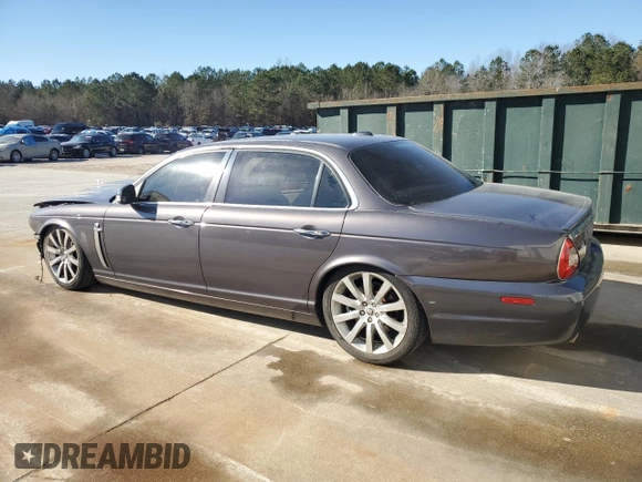 2008 Jaguar XJ Vanden Plas with VIN SAJWA82B08SH20004, listed as a Copart auction lot 87594075 with 130,172 mi miles and Salvage Title. Bid and sale history available at carsss.com. Image 2.