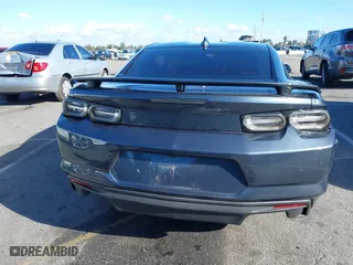 2019 Chevrolet Camaro 2SS with VIN 1G1FH1R74K0127242, listed as a IAAI auction lot 38446883 with 1 mi miles. Bid and sale history available at carsss.com. Image 16.
