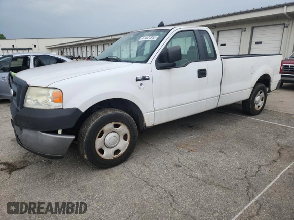 2008 Ford F-150 XL with VIN 1FTRF12228KD93493, listed as a Copart auction lot 61424955 with 138,662 mi miles and Clean title. Bid and sale history available at DreamBid. Image 1.