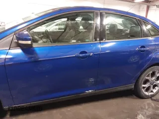 2013 Ford Focus SE z VIN 1FADP3F2XDL124732, wystawiony jako IAAI lot #41510140 z przebiegiem 69 819 mil mil oraz . Historia ofert i sprzedaży dostępna na DreamBid. Obrazek 15.