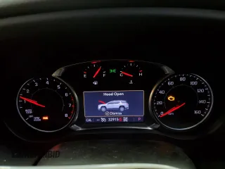 2021 GMC Acadia SLE with VIN 1GKKNRL43MZ160876, listed as a Copart auction lot 88781795 with 32,915 mi miles and Salvage Title. Bid and sale history available at carsss.com. Image 9.
