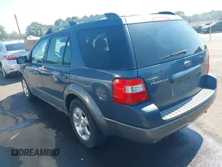 2005 Ford Freestyle SEL with VIN 1FMDK02105GA06621, listed as a IAAI auction lot 42680636 with 230,884 mi miles and . Bid and sale history available at DreamBid. Image 3.