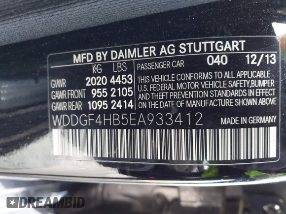 2014 Mercedes-Benz C 250 Sport with VIN WDDGF4HB5EA933412, listed as a IAAI auction lot 41937278 with 110,016 mi miles and . Bid and sale history available at carsss.com. Image 9.