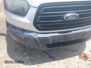 2017 Ford Transit z VIN 1FTYE1ZMXHKA13581, wystawiony jako IAAI lot #42638547 z przebiegiem 252 913 mil mil oraz . Historia ofert i sprzedaży dostępna na DreamBid. Obrazek 18.