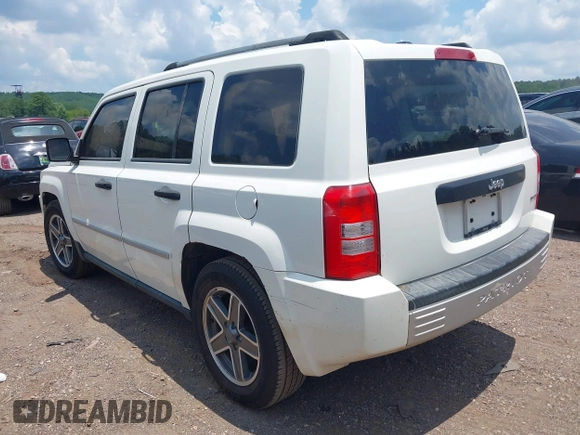 2009 Jeep Patriot Limited with VIN 1J4FT48BX9D202732, listed as a IAAI auction lot 42680302 with 169,706 mi miles and . Bid and sale history available at DreamBid. Image 3.
