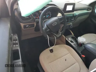 2022 Ford Escape SE z VIN 1FMCU9G64NUB12148, wystawiony jako Copart lot #55579075 z przebiegiem 89 435 mil mil oraz Szkoda całkowita • Salvage title. Historia ofert i sprzedaży dostępna na DreamBid. Obrazek 8.
