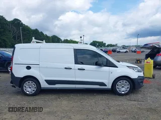 2017 Ford Transit Connect XL z VIN NM0LS7E78H1335547, wystawiony jako IAAI lot #42449588 z przebiegiem 156 936 mil mil oraz . Historia ofert i sprzedaży dostępna na DreamBid. Obrazek 14.