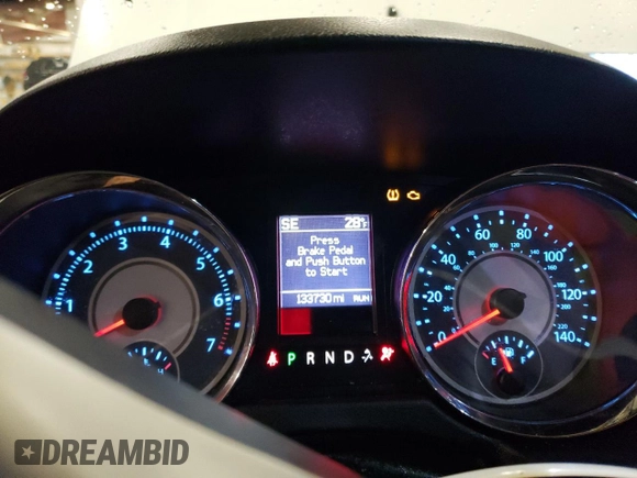 2016 Chrysler Town & Country Limited Platinum with VIN 2C4RC1GG8GR158402, listed as a Copart auction lot 86153634 with 133,730 mi miles and Clean Title. Bid and sale history available at carsss.com. Image 9.