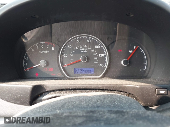 2009 Hyundai Elantra SE z VIN KMHDU46D49U674676, wystawiony jako IAAI lot #42411018 z przebiegiem 107 655 mil mil oraz . Historia ofert i sprzedaży dostępna na DreamBid. Obrazek 7.