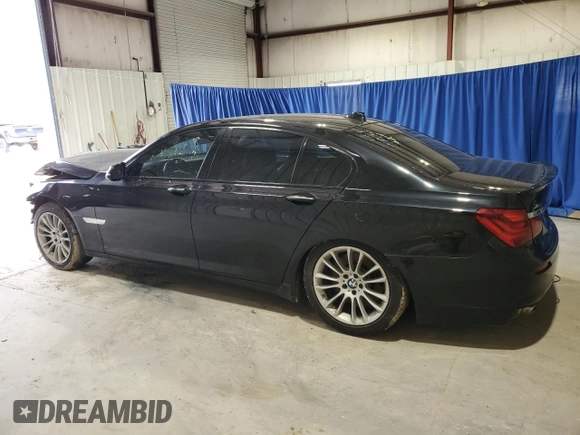 2014 BMW 7 Series 750i xDrive with VIN WBAYB6C59ED224534, listed as a Copart auction lot 53125945 with 111,087 mi miles and Clean Title. Bid and sale history available at carsss.com. Image 2.