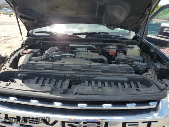 2022 Chevrolet Silverado 3500HD LTZ z VIN 1GC4YUEY6NF114086, wystawiony jako Copart lot #55552245 z przebiegiem 112 029 mil mil oraz Szkoda całkowita • Salvage title. Historia ofert i sprzedaży dostępna na DreamBid. Obrazek 11.