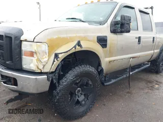 2008 Ford F-250 XL z VIN 1FTSW21508EB87414, wystawiony jako IAAI lot #41667364 z przebiegiem 345 246 mil mil oraz . Historia ofert i sprzedaży dostępna na DreamBid. Obrazek 6.
