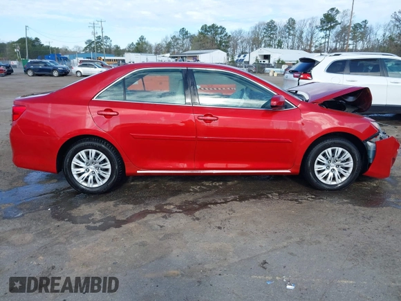 2014 Toyota Camry L with VIN 4T4BF1FK3ER435781, listed as a IAAI auction lot 41882265 with 28,509 mi miles. Bid and sale history available at carsss.com. Image 13.