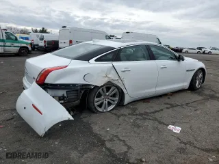 2018 Jaguar XJ with VIN SAJWJ2GD1J8W13874, listed as a Copart auction lot 46058483 with 46,898 mi miles. Bid and sale history available at carsss.com. Image 3.