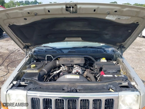 2007 Jeep Commander Sport with VIN 1J8HG48K87C696538, listed as a IAAI auction lot 39853716 with 226,491 mi miles. Bid and sale history available at carsss.com. Image 10.