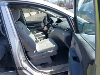 2013 Honda Odyssey EX z VIN 5FNRL5H43DB042964, wystawiony jako IAAI lot #41877997 z przebiegiem 130 282 mil mil oraz . Historia ofert i sprzedaży dostępna na DreamBid. Obrazek 5.
