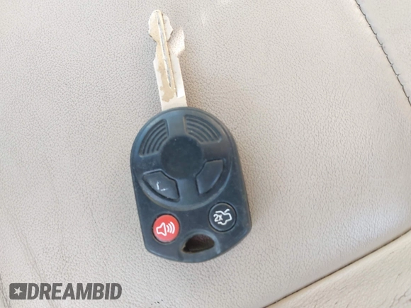 2009 Ford Escape Limited with VIN 1FMCU04GX9KD12252, listed as a IAAI auction lot 42121277 with 189,949 mi miles and . Bid and sale history available at DreamBid. Image 11.