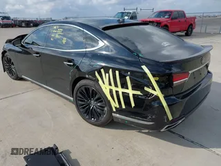 2018 Lexus LS with VIN JTHB5LFF4J5006006, listed as a IAAI auction lot 41514128 with 109,879 mi miles. Bid and sale history available at carsss.com. Image 3.