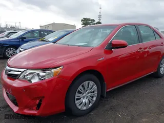 2014 Toyota Camry Hybrid LE with VIN 4T1BD1FK3EU102156, listed as a IAAI auction lot 41508170 with 164,671 mi miles. Bid and sale history available at carsss.com. Image 6.